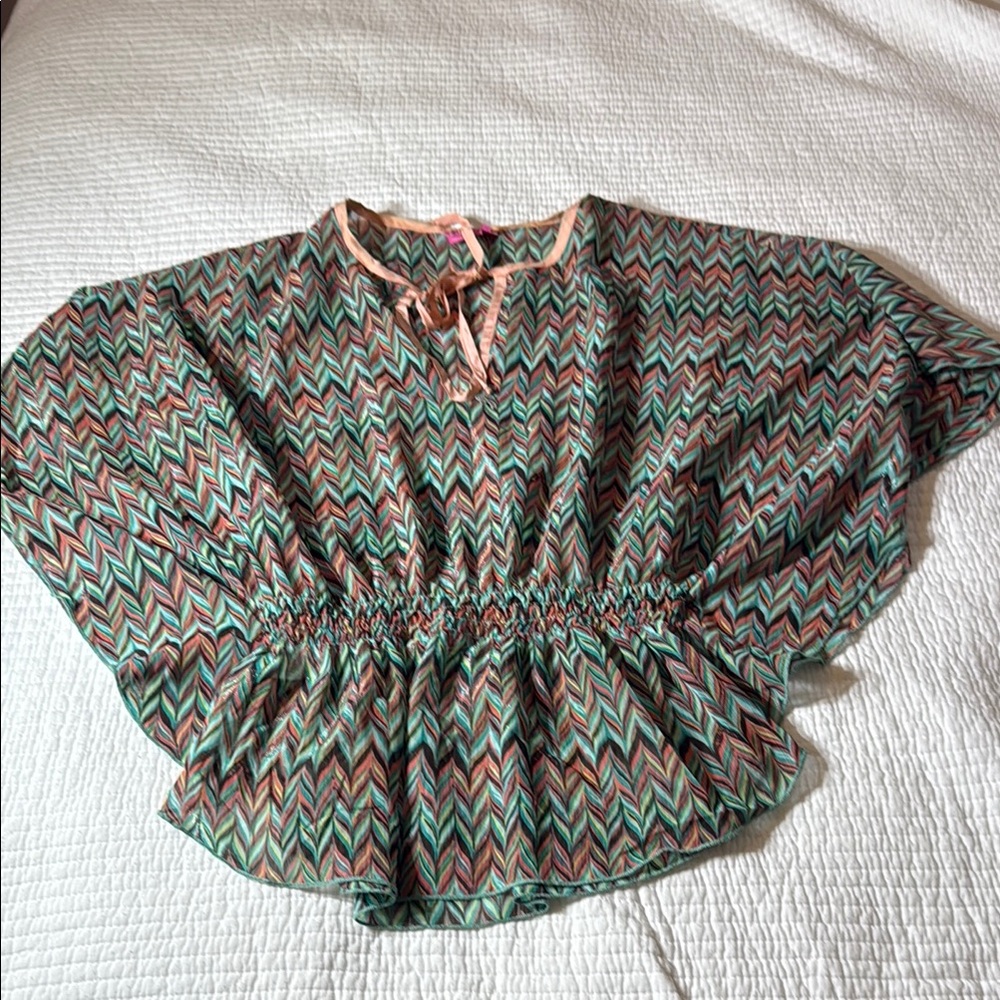 BCBGirls Chevron Patterned Women's Top size L